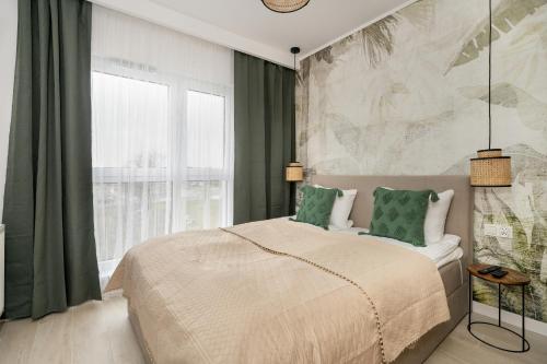Tasteful Beige Apartment with Parking by Noclegi Renters — 4-Star Luxury Hotel in Poznan, Poland