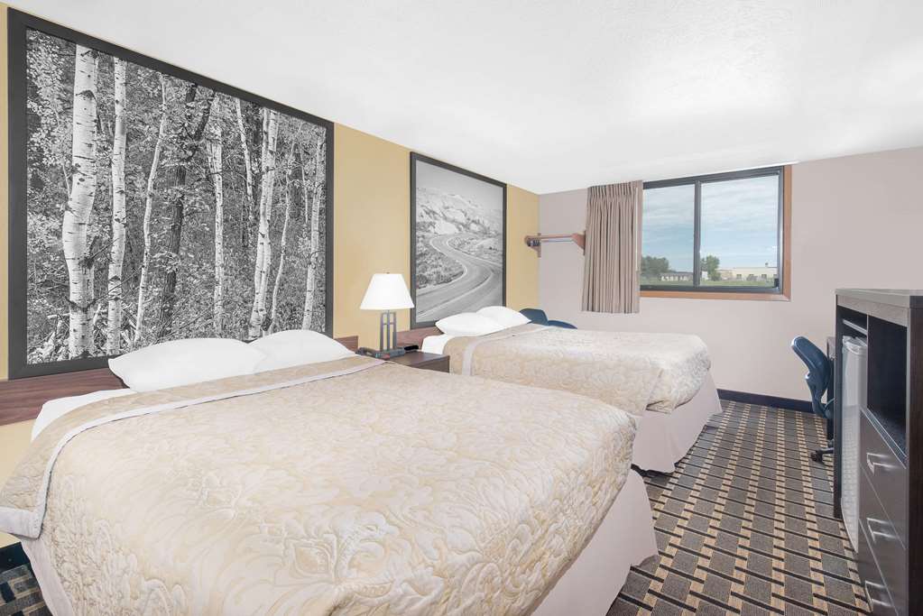 Super 8 by Wyndham Watertown - photo 11
