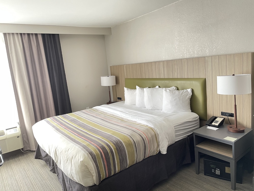 Country Inn & Suites by Radisson Greenville NC - photo 8