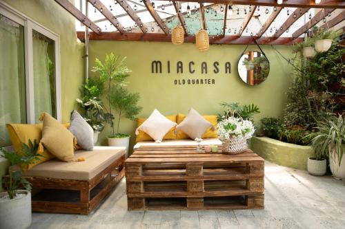 MiaCasaOldQuarter 3 Beds Netflix Big Balcony — 4-Star Luxury Hotel in Hanoi, Vietnam