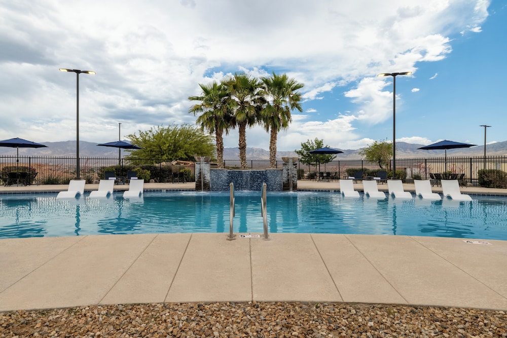 Hampton Inn & Suites by Hilton Mesquite - photo 34