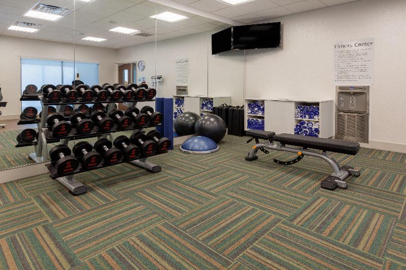 Holiday Inn Express & Suites Brunswick Harpers Ferry Area by IHG - photo 60