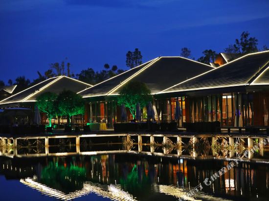Taiping Lake Forest Chalet Hotel in Miyang, People's Republic of China