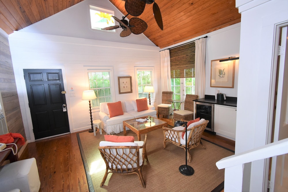 Simonton Court Historic Inn & Cottages - photo 119