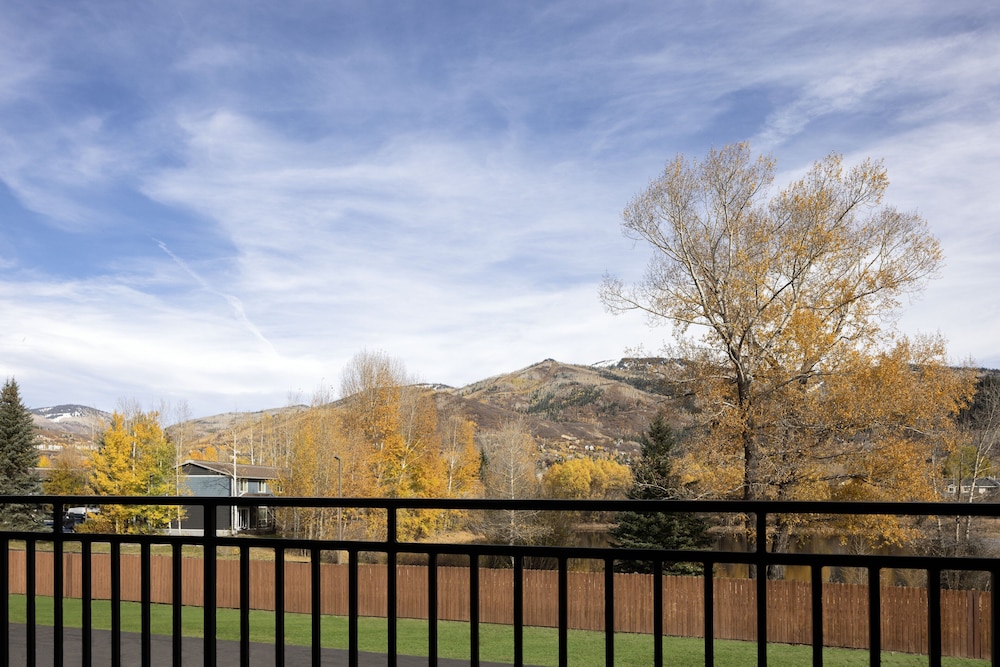 Holiday Inn Steamboat Springs by IHG - photo 84