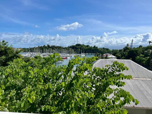Marina Hill Appartement vue mer — 4-Star Luxury Hotel in Le Gosier, Guadeloupe