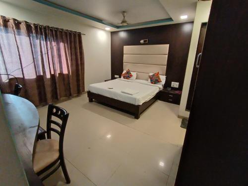 Hotel Airport intl airport Near to Mumbai Airport & BKC US Consulate