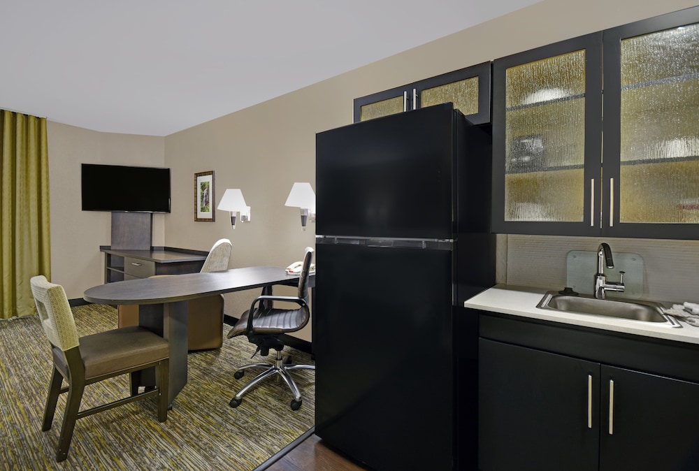 Candlewood Suites Sumter by IHG - photo 8