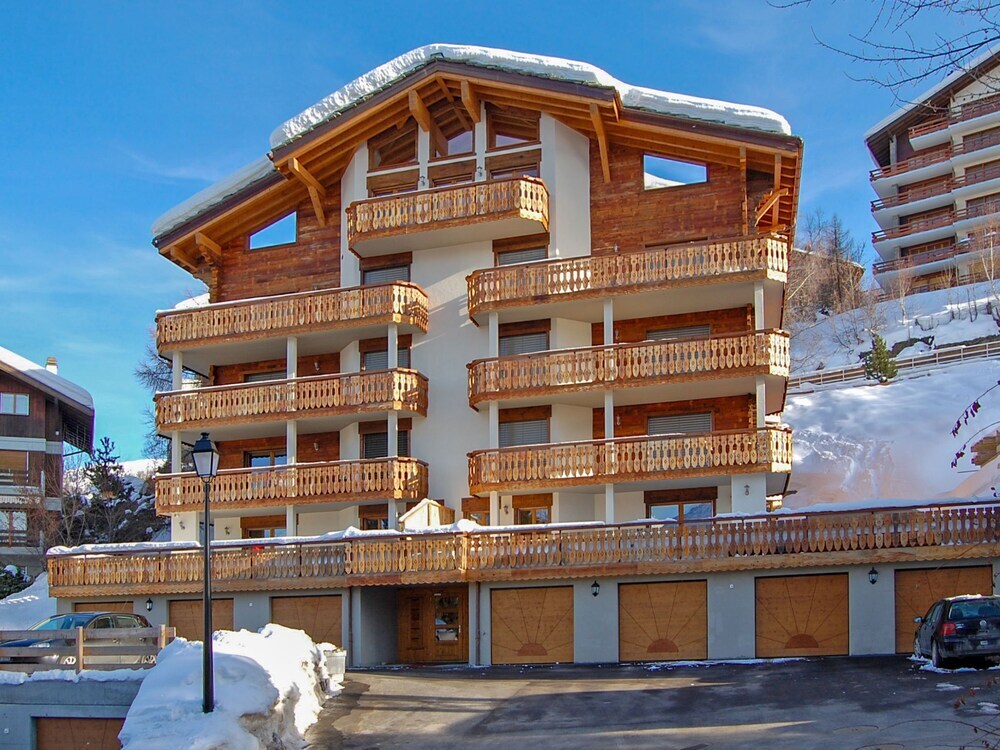 Apartment Les Cimes Blanches 102 A by Interhome — 4-Star Luxury Hotel in Basse-Nendaz, Switzerland