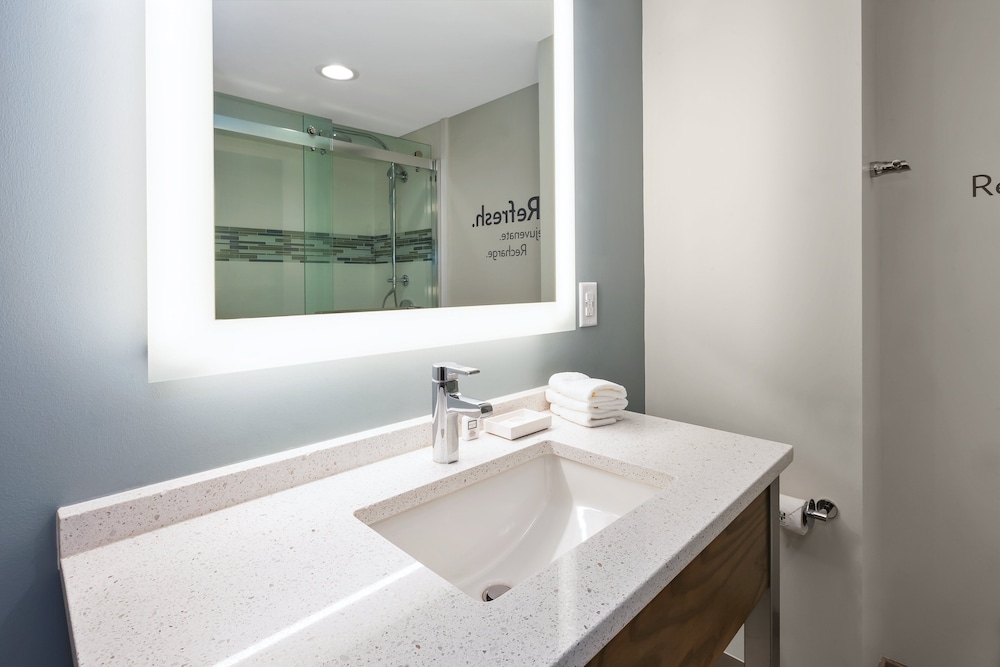 EVEN Hotel Ann Arbor S University Area by IHG - photo 23