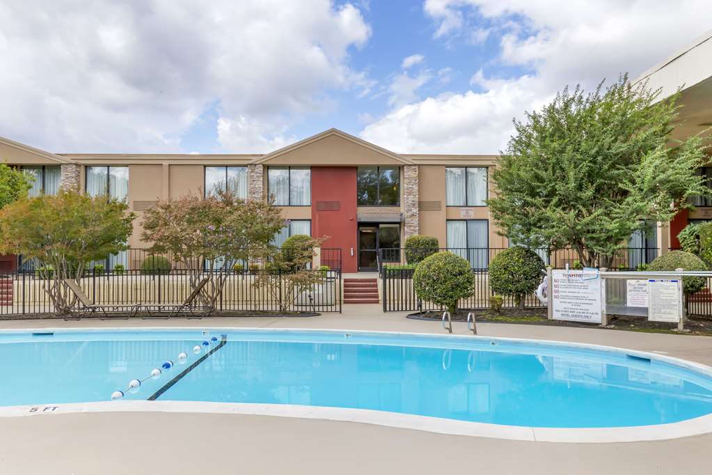 Best Western Plus Burlington - photo 32