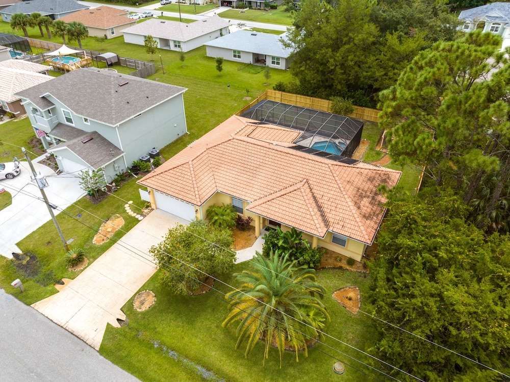 Luxury Palm — hotel in Palm Coast
