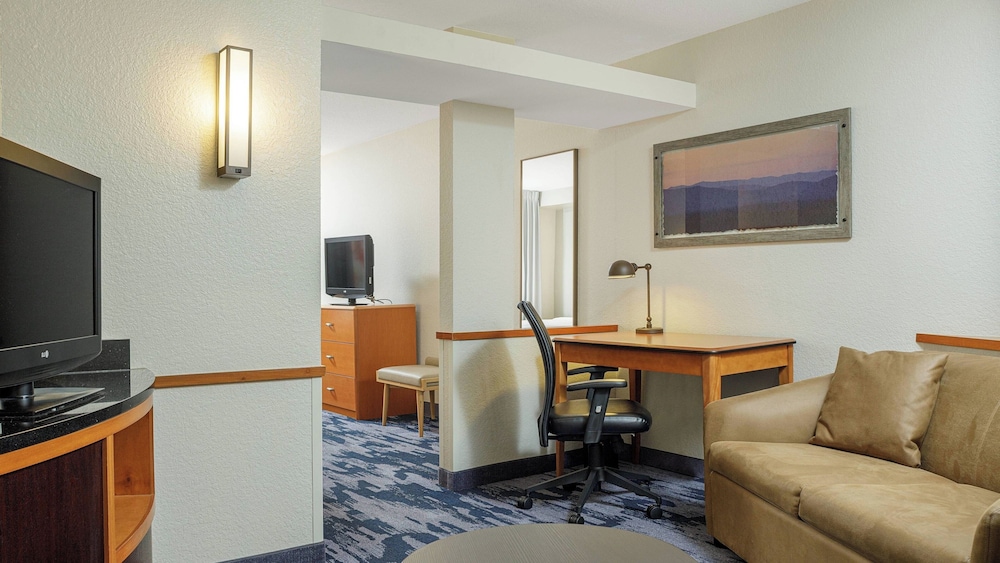 Fairfield Inn & Suites by Marriott Paducah - photo 11
