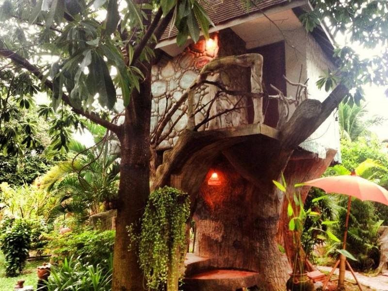 Grand Chaopraya Resort in Phra Nakhon Si Ayutthaya, Thailand