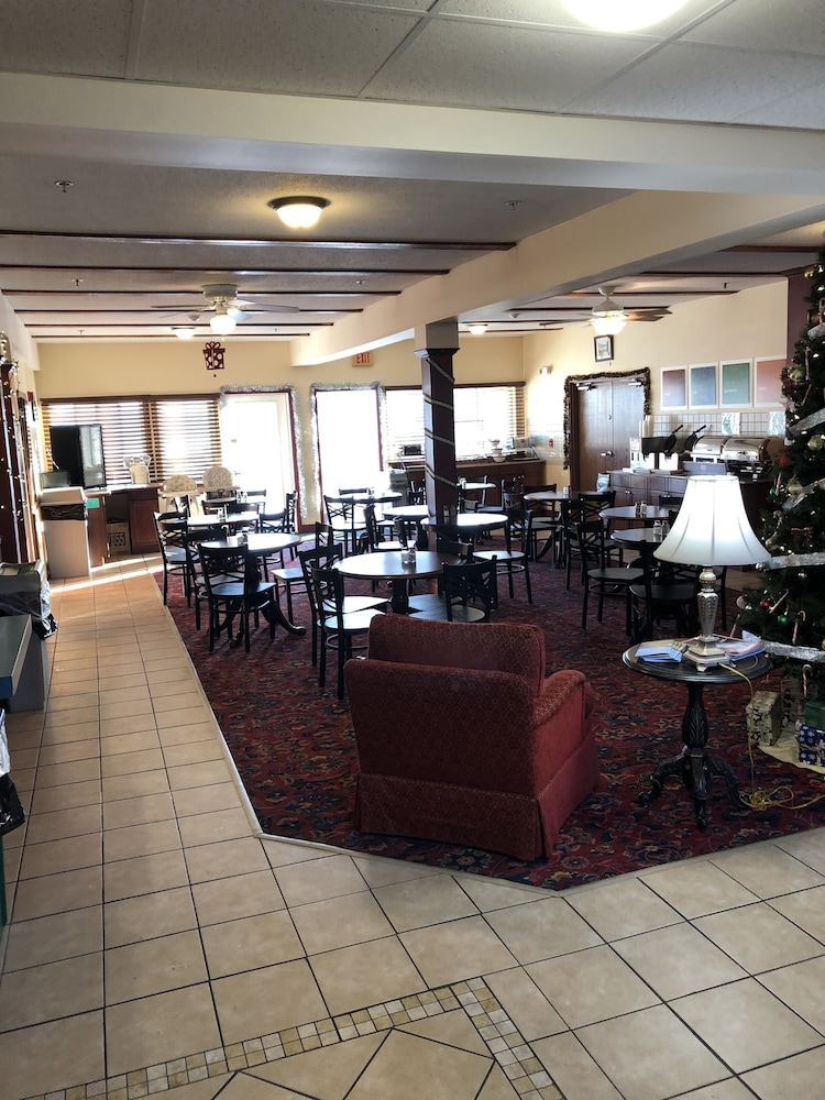 Fireside Inn & Suites Belfast - photo 2