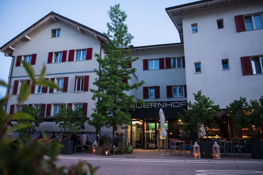 Hotel Bauernhof Self Check In Hotel pet-friendly hotel Rotkreuz