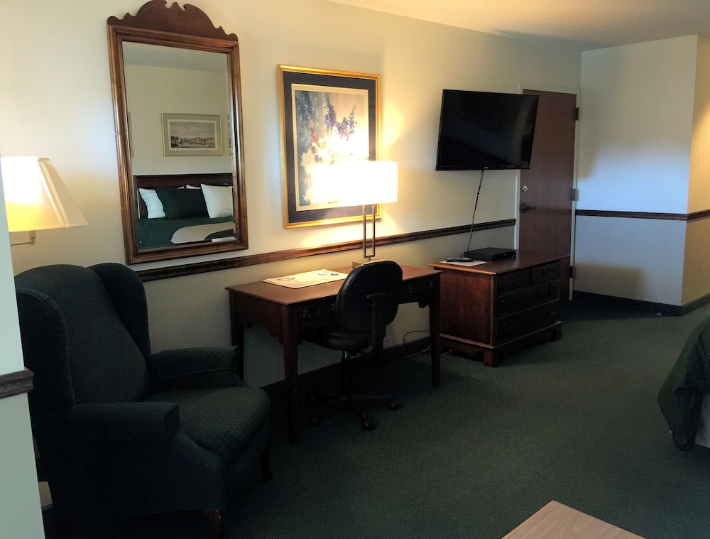 Camden Riverhouse Hotel - photo 13