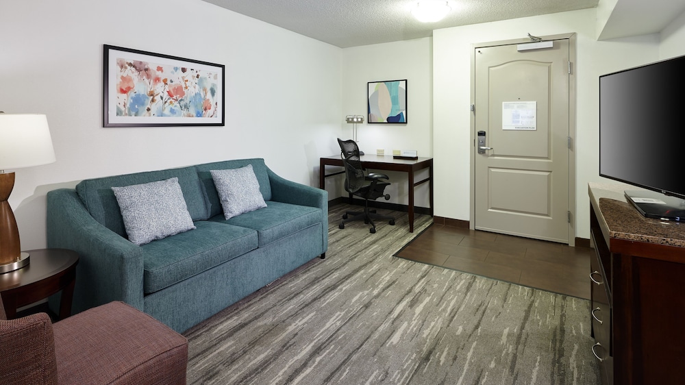 Hilton Garden Inn Merrillville - photo 7