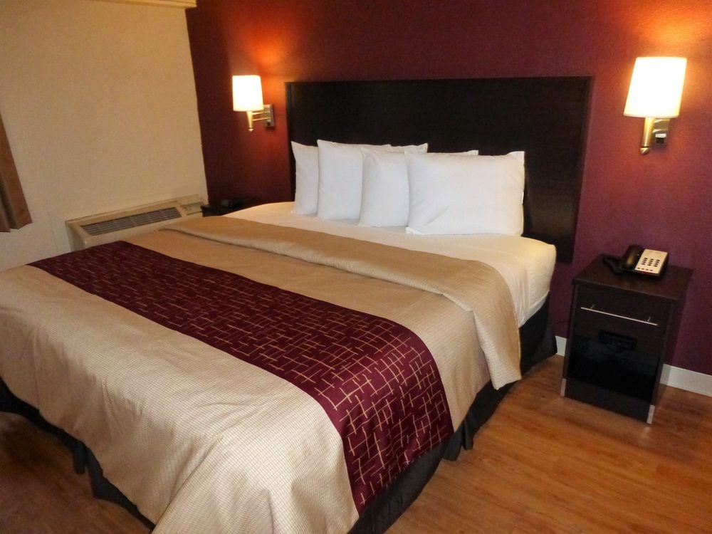 Red Roof Inn Lafayette Airport - photo 11