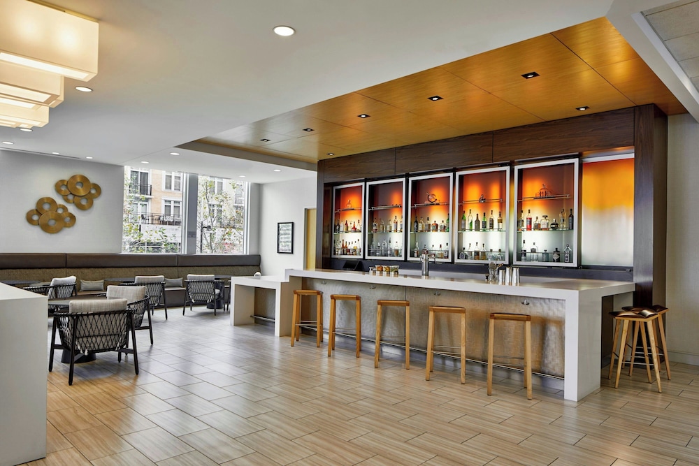 AC Hotel by Marriott National Harbor Washington D.C. Area - photo 46