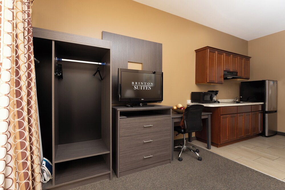 Brinton Suites - photo 33