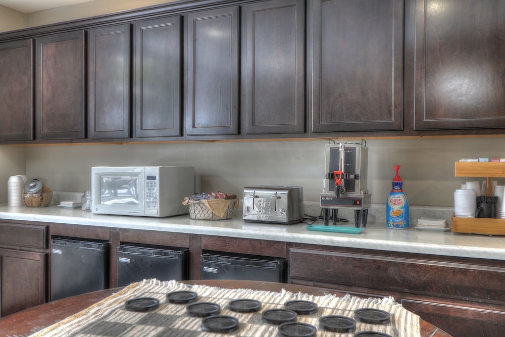 River Edge Inn - photo 55