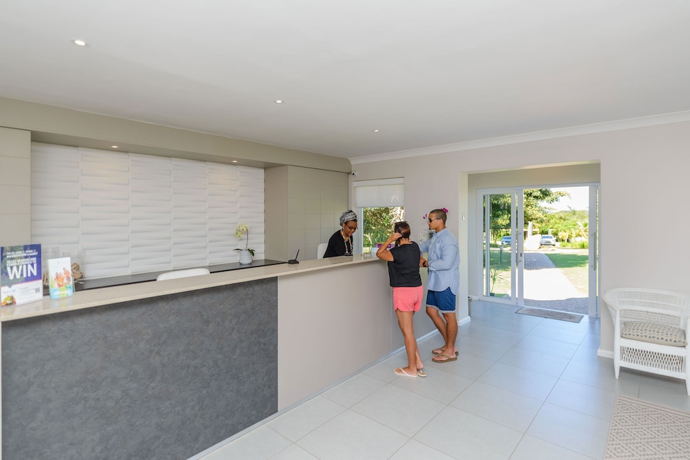 Castleton - carbon neutral hotel in Plettenberg Bay