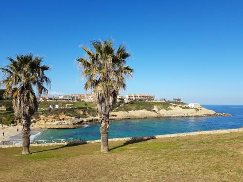Casa vacanze da Lory — 4-Star Luxury Hotel in Porto Torres, Italy