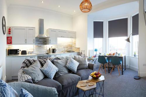 Seascape Fantastic Location with Sea Views