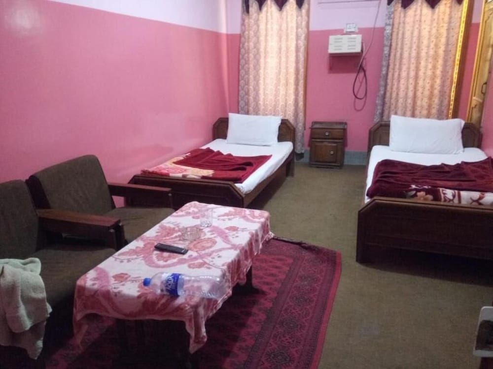 Dir Continental Hotel & Restaurant — Upper Dir — photo 4