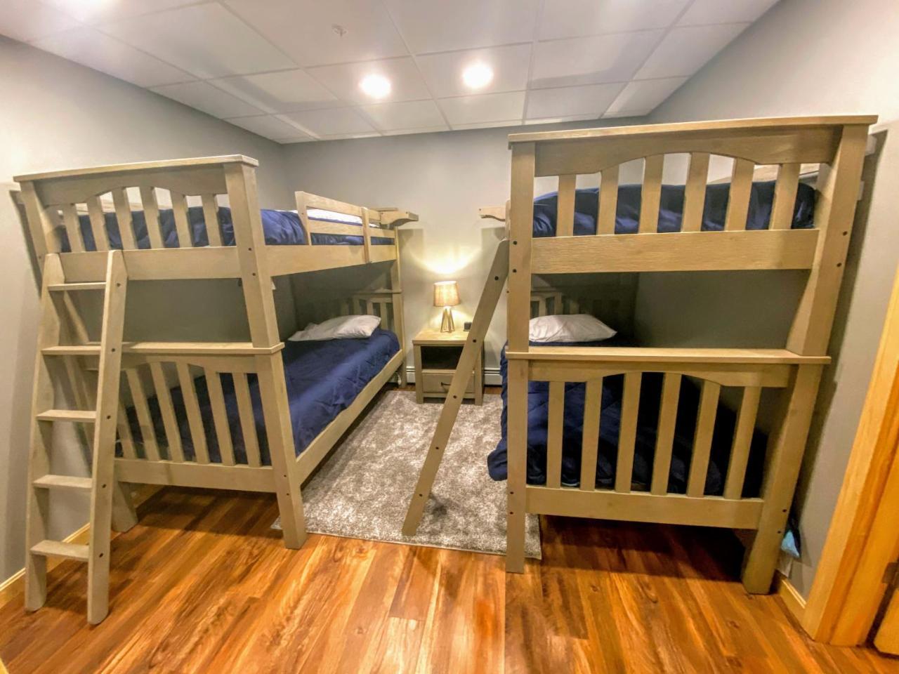 O6 Newly renovated with high class upgrades Great ski access boot warmer ski rack yard AC - photo 23