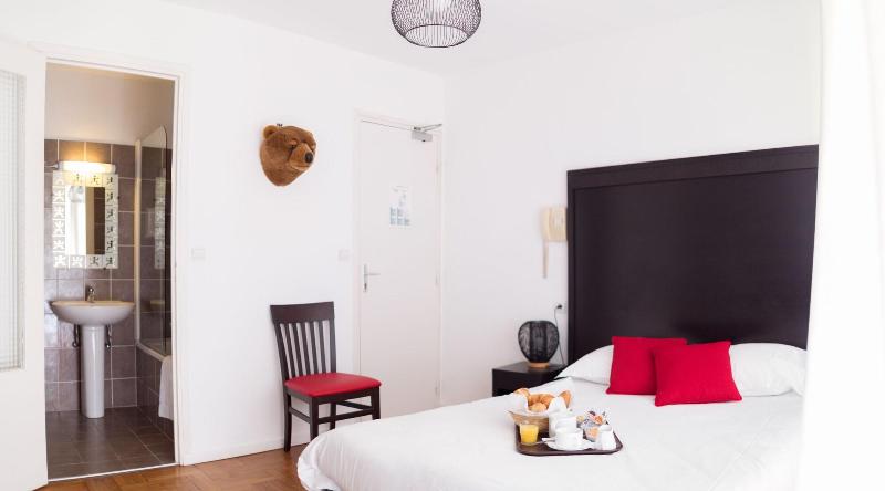 Hotel Esperanto in Cannes, France