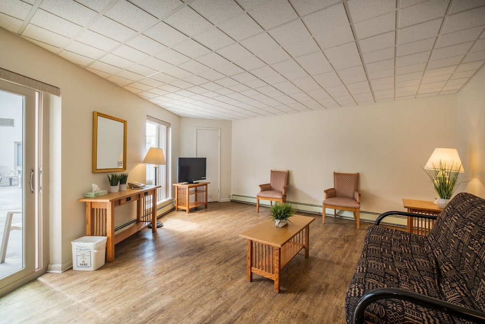 Tahiti Inn - photo 17