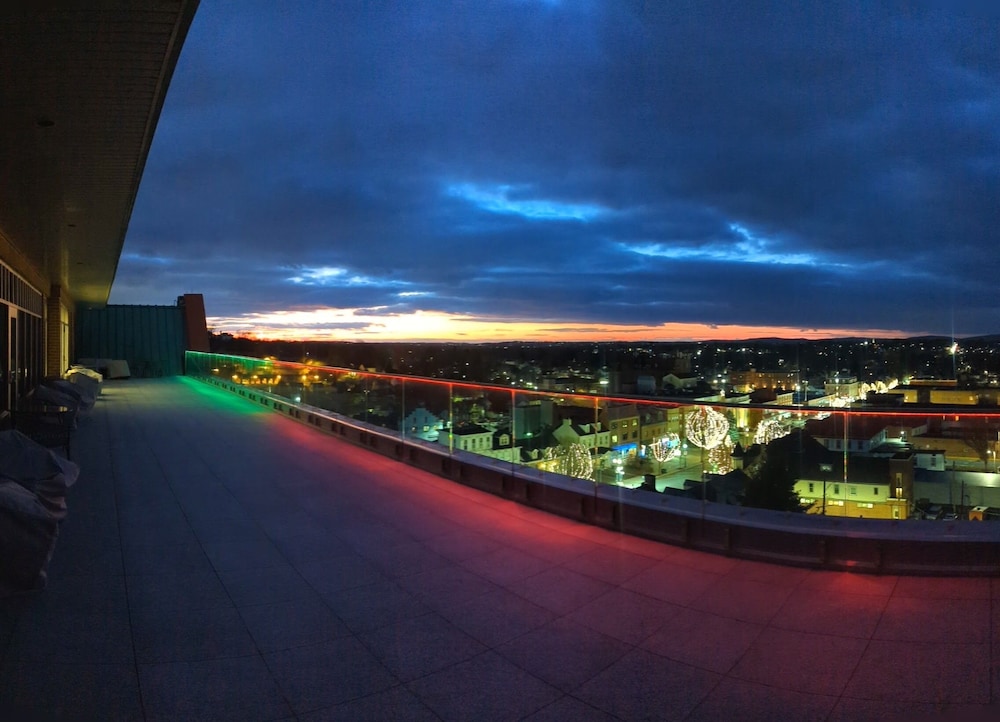 The Executive Suites and Venue - photo 67
