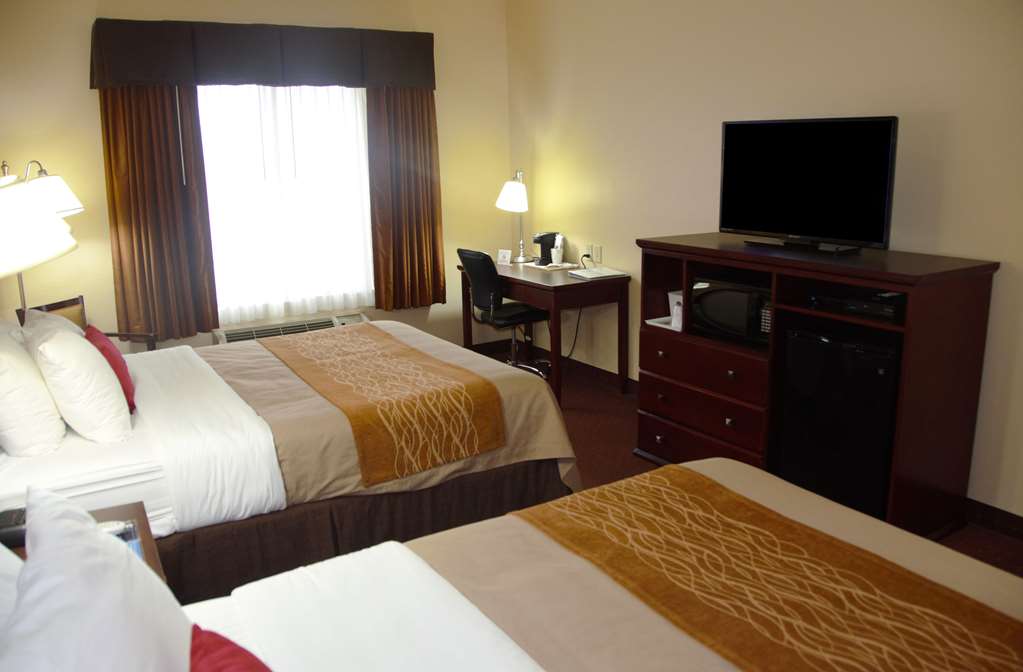 Americas Best Value Inn St. Robert - photo 15