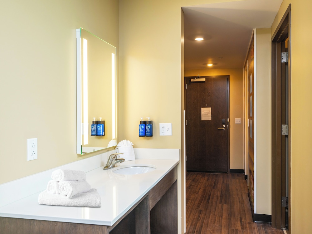 Country Cascades Waterpark Resort - photo 31