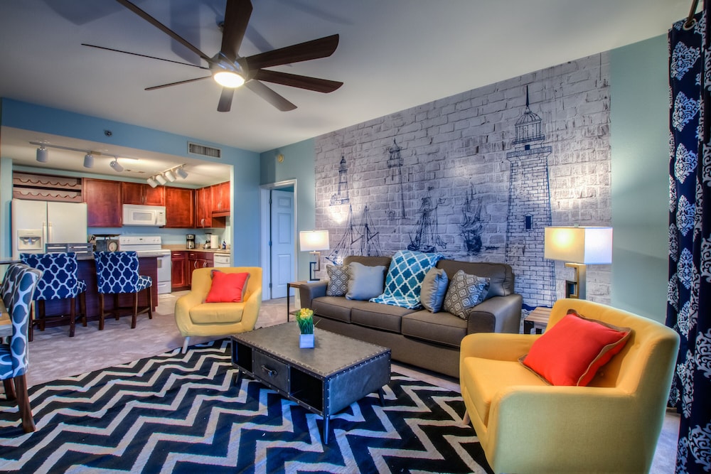 Laketown Wharf Resort by Aneliya's Rentals - photo 647