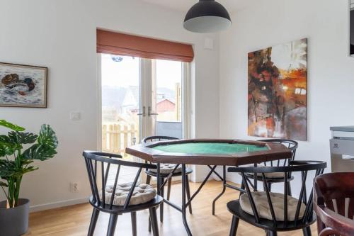 Modern Ground Floor Corner Flat with Rustic Patio — Bastad — photo 4