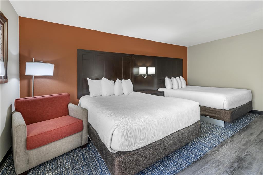 Best Western Plus Lee's Summit Hotel & Suites - photo 20
