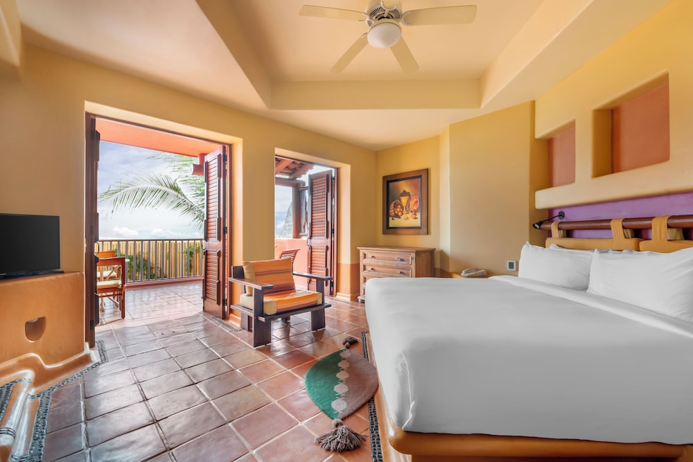 Hilton Grand Vacations Club Zihuatanejo