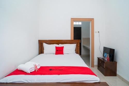 RedDoorz Syariah @ Jalan Tingang Palangkaraya in Palangkaraya, Indonesia