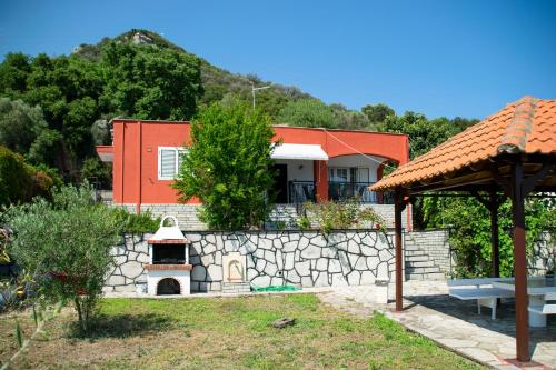 Paradise residency in Nea Iraklitsa, Greece