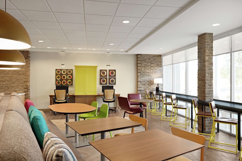 Home2 Suites by Hilton Fernandina Beach Amelia Island FL - photo 2