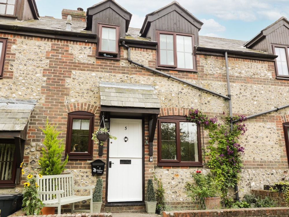 Blueberry Cottage — 4-Star Luxury Hotel in Dorchester, United Kingdom