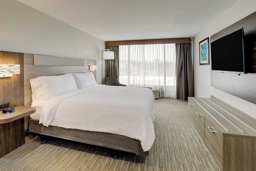 Holiday Inn Express Hotel & Suites Hinesville East Fort Stewart - photo 56