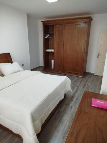 Executive Apartments — 4-Star Luxury Hotel in Amman, Jordan