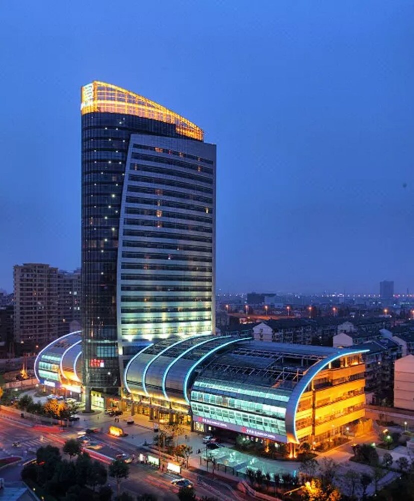 Hangzhou Braim Canal Hotel — 4-Star Luxury Hotel in Hangzhou, People's Republic of China