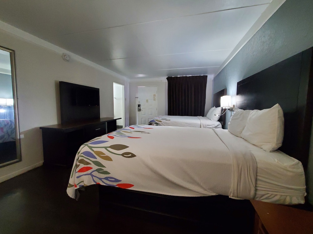 Relax Inn Little Rock - photo 19