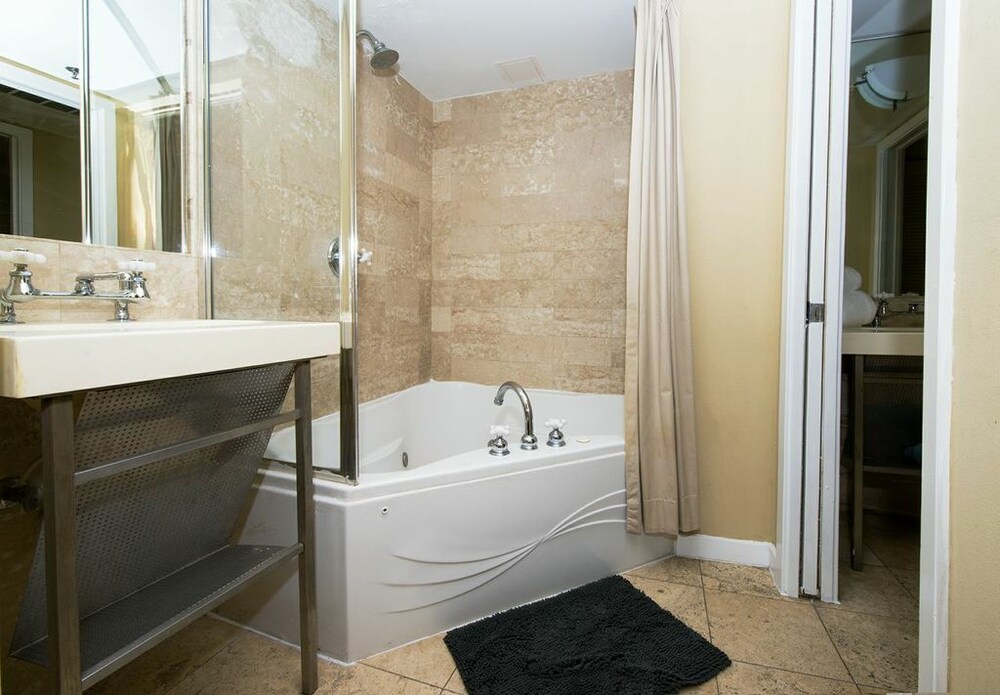 The Mercury All Suites Hotel - photo 132