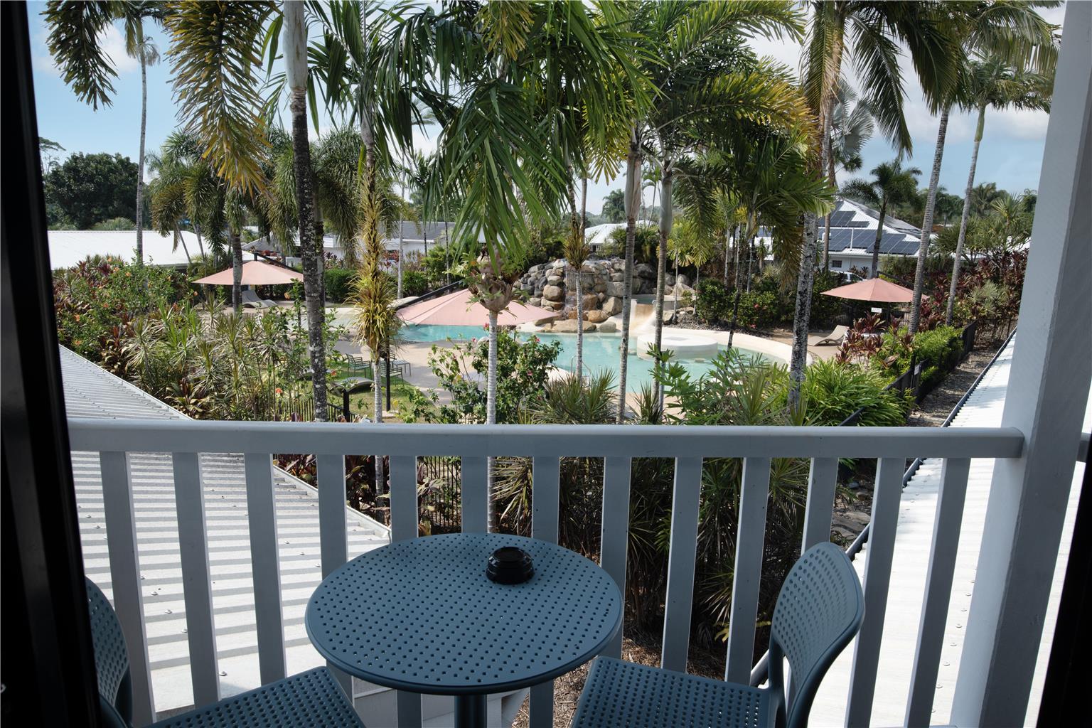 Nightelier Mission Beach — Wongaling Beach — photo 3